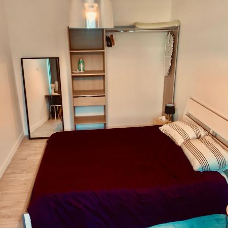 Superbe Appartement En Hyper Centre De Charleville Exterior photo
